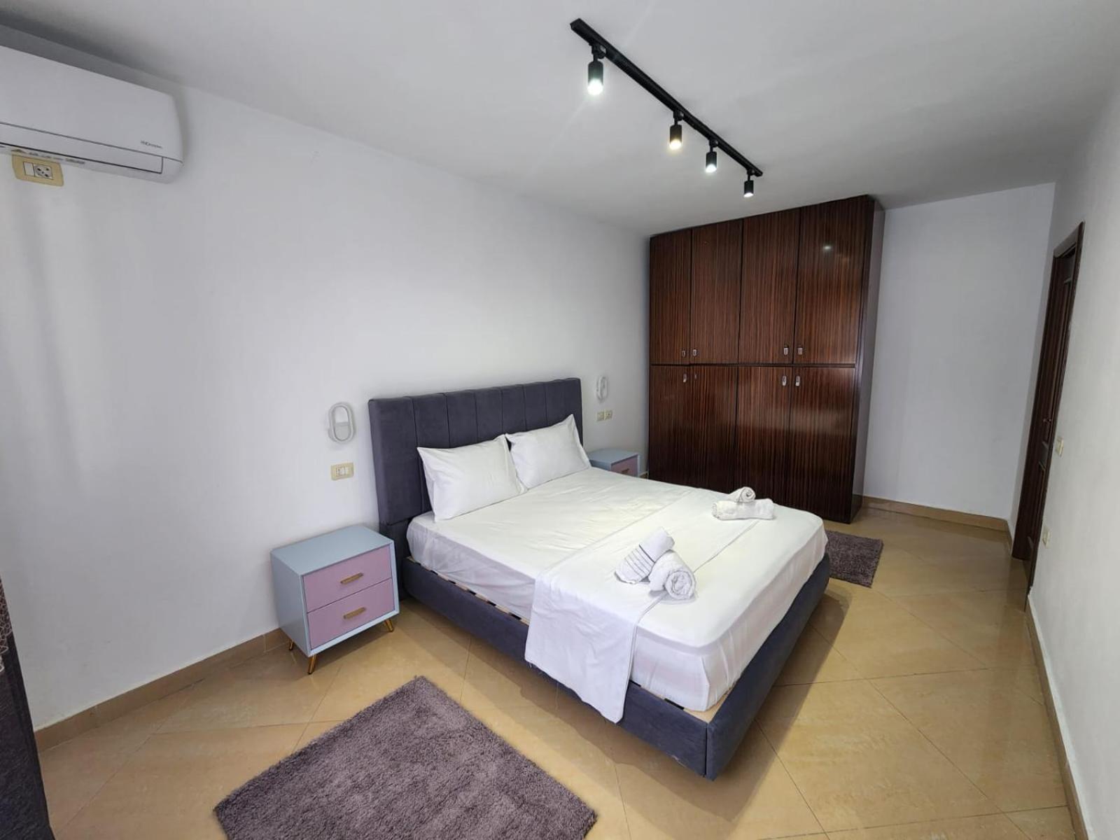 Tirana Square Hotel Kültér fotó