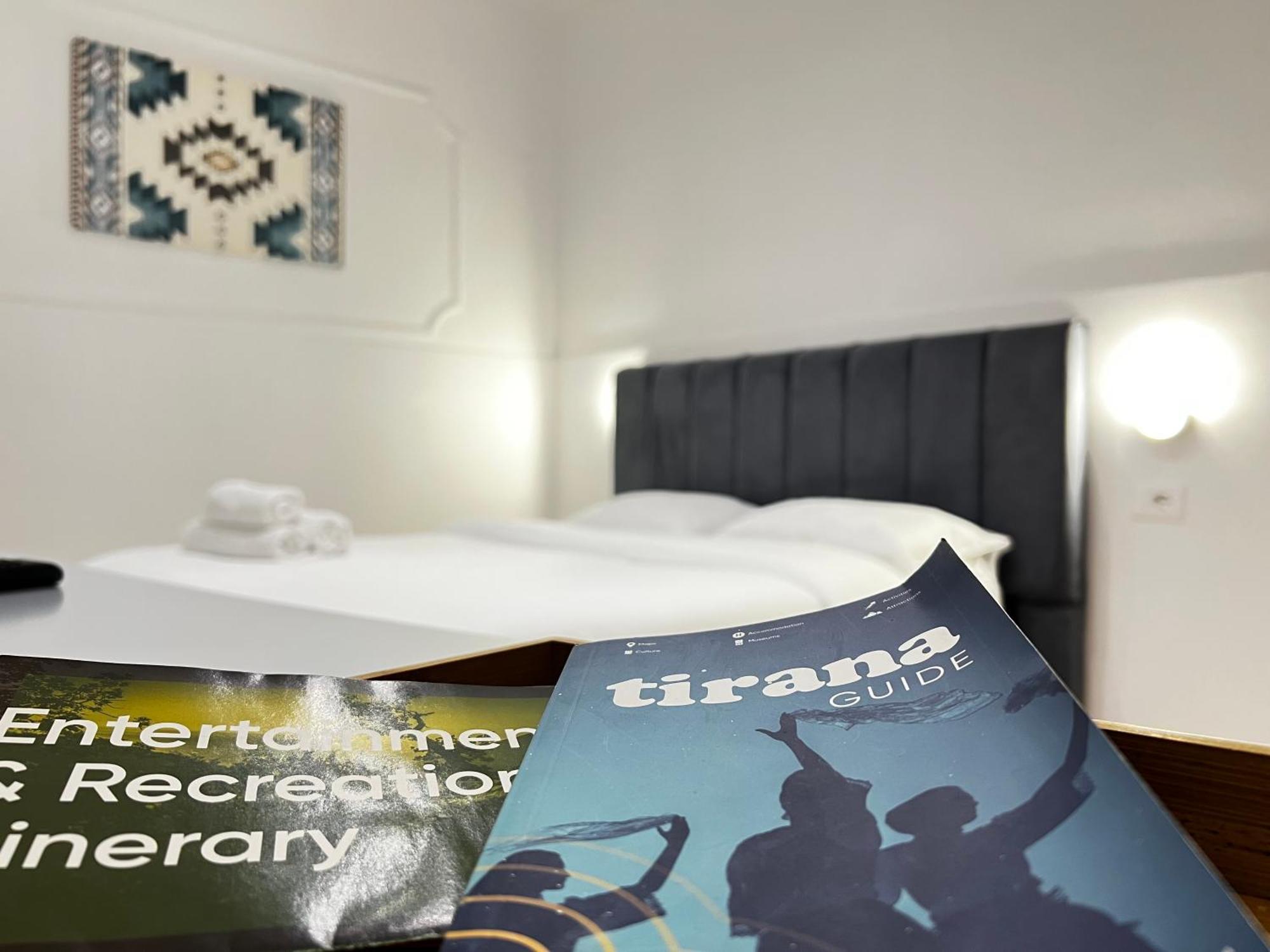 Tirana Square Hotel Kültér fotó